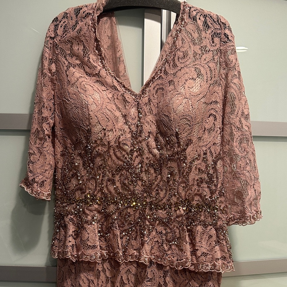 Chic Lace High-Low Dress in Blush - Picture 2 of 7
